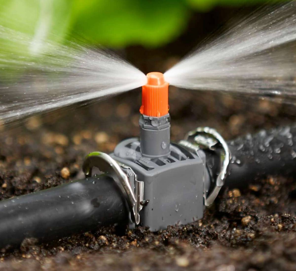 Comment faire un arrosage automatique dans le pays de vos propres mains: instructions détaillées pour le système de