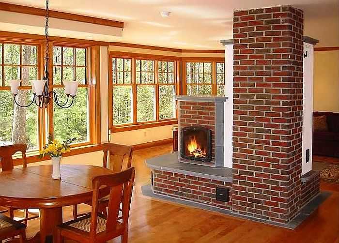 Un poêle avec un circuit d'eau pour chauffer une maison: caractéristiques du chauffage du poêle + choix de la meilleure option