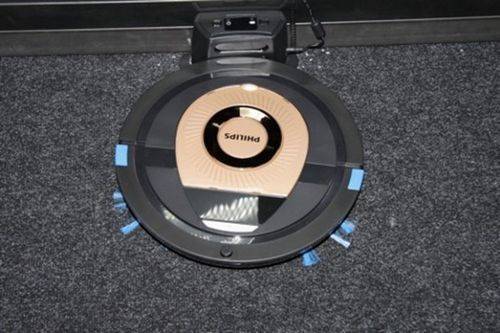 Présentation de l'aspirateur robot Philips FC8776 : nettoyer sans poussière, sans bruit et sans trop payer