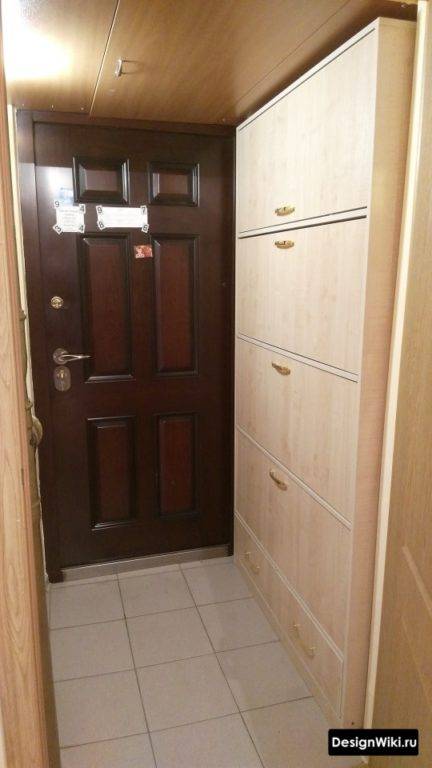 5 façons de sélectionner avec succès des meubles pour agrandir visuellement le couloir