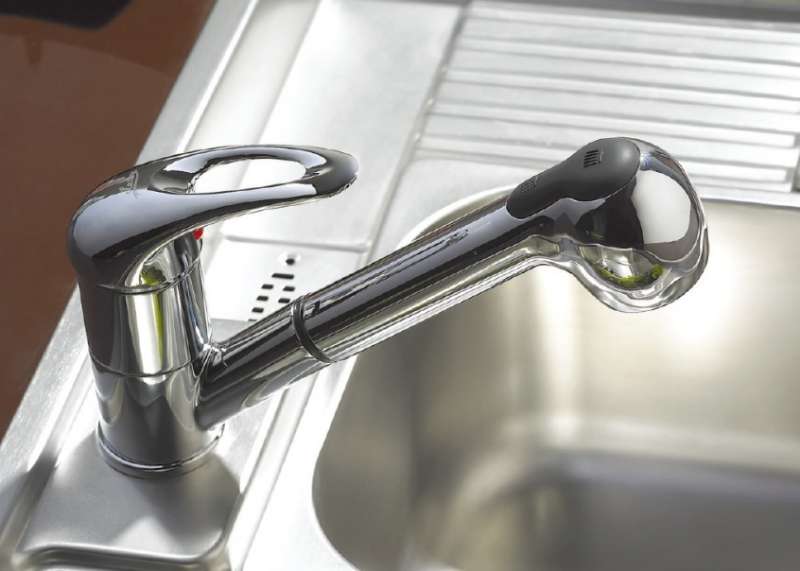 Comment choisir un robinet de cuisine : ce qu'il faut rechercher avant d'acheter + évaluation du fabricant