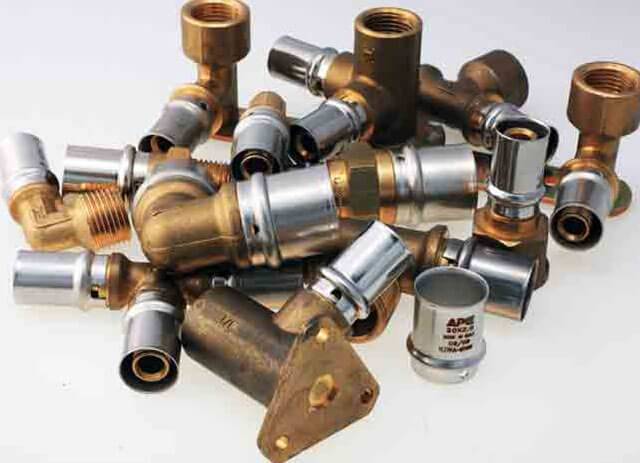 Raccords de tuyaux de plomberie : un aperçu de toutes les conceptions possibles