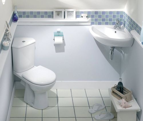 Fixation des toilettes au sol : analyse de 3 méthodes technologiques "correctes"