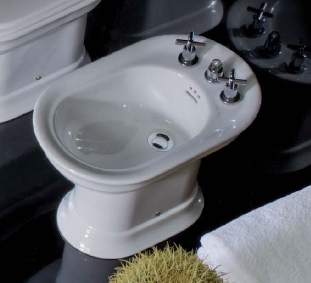 Installer un bidet de vos propres mains: les spécificités de l'installation et de la connexion aux communications
