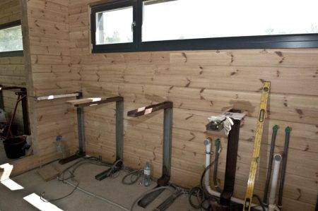 Vasque à poser dans la salle de bain : comment choisir + guide d'installation