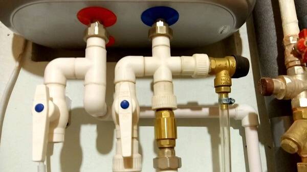 Schémas de tuyauterie de chaudière pour chauffage indirect