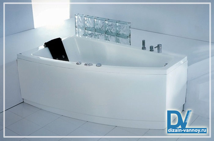 Bains courts : types, modèles insolites, une sélection de solutions originales