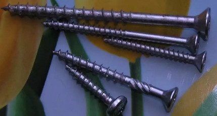 Fixation de la cuvette des toilettes à l'installation : instructions d'installation étape par étape