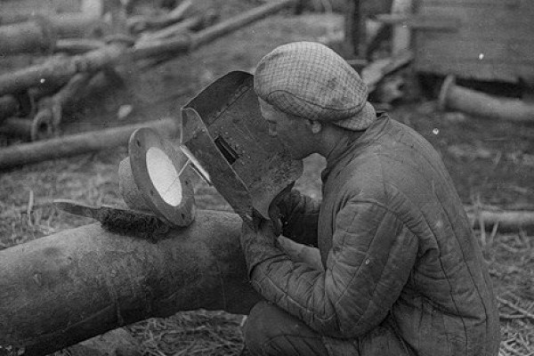 Pourquoi ne peux-tu pas regarder le combat ?