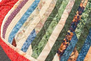 7 façons de plier soigneusement le couvre-lit hors du lit la nuit