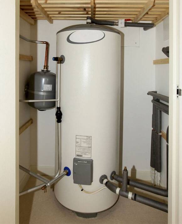 Nous sélectionnons et installons une chaudière de chauffage électrique pour la maison