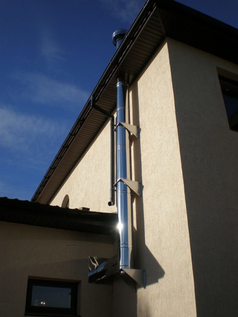 Quel tuyau choisir pour la cheminée: directives et règles réglementaires