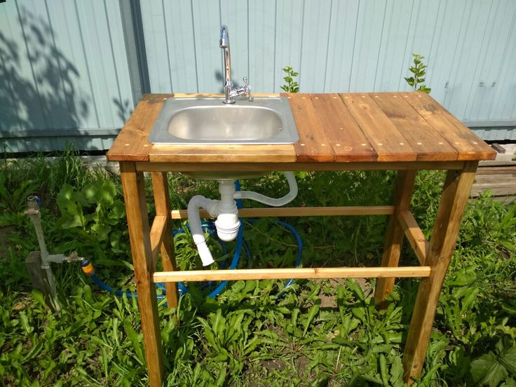 Lavabo pour une résidence d'été - variétés, choix et fabrication à faire soi-même