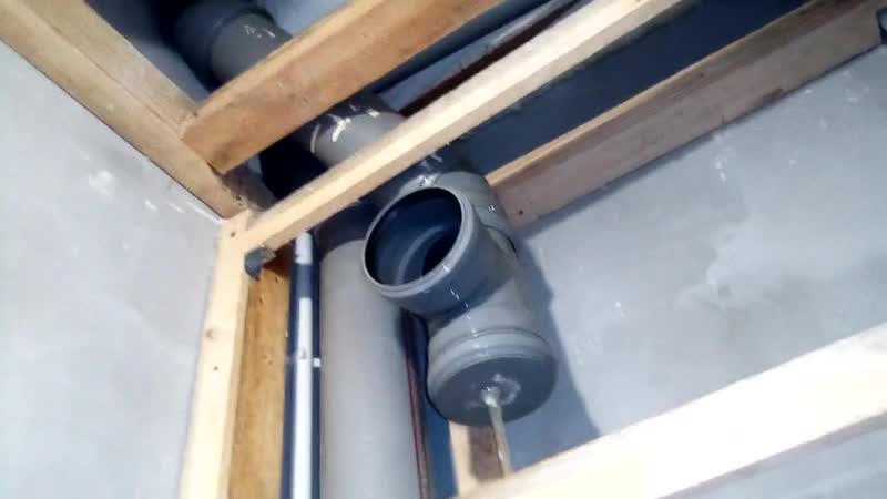 Ventilation des tuyaux d'égout: échappement à faire soi-même dans le garage et la maison