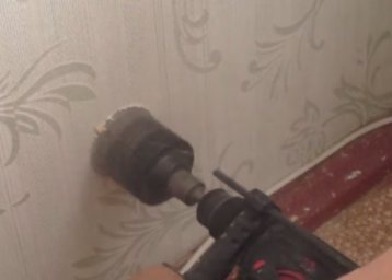 Raccordement d'un interrupteur de passage à deux et trois endroits : analyse des schémas + notice d'installation