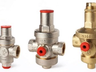 Relais de station de pompage : installation et réglage d'un capteur différentiel de pression d'eau