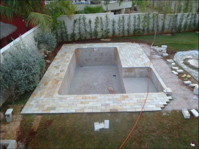 Comment faire une piscine sur le site - concepts et idées intéressants et faciles à mettre en œuvre (photo et vidéo)