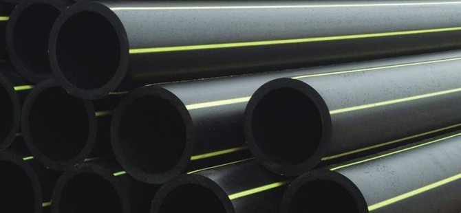 Pose d'un gazoduc dans un boîtier à travers un mur: les spécificités de l'appareil permettant d'entrer le tuyau de gaz dans la maison