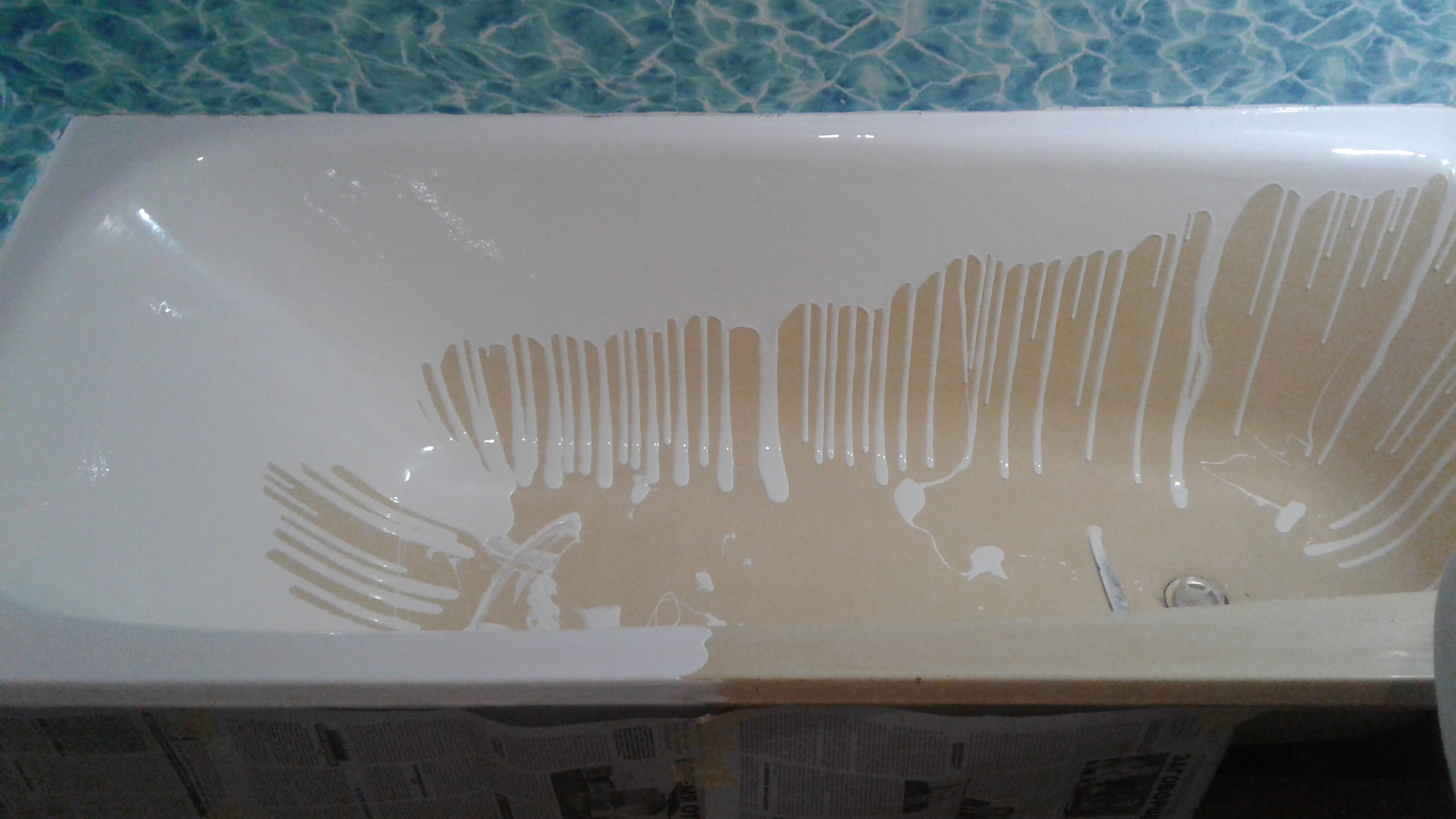 Bain en vrac - restauration de baignoires à l'acrylique liquide, comment recouvrir de vos propres mains (photo et vidéo)