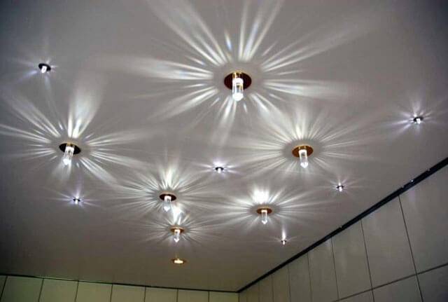 Ampoules pour spots : types, caractéristiques, nuances de choix + meilleures marques