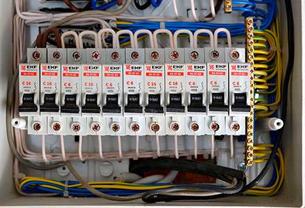 Déconnexion tableau électrique à faire soi-même : schémas de courant + notice de montage détaillée