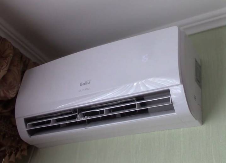 Examen du système fractionné Ballu BSVP-07HN1: normalisation du microclimat sans trop-perçus