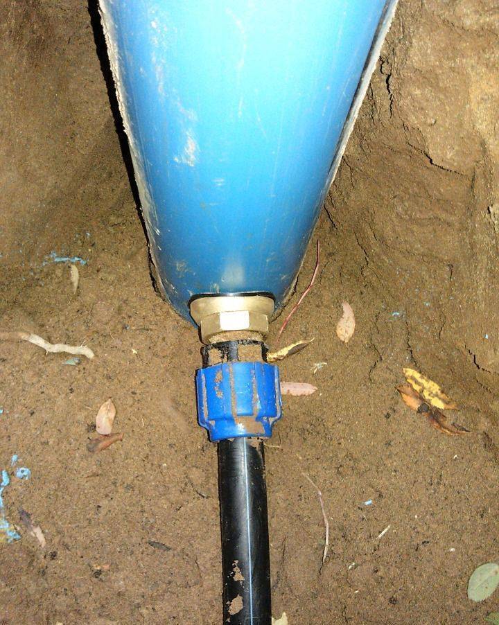 Quels tuyaux sont meilleurs pour un puits et pourquoi: types, caractéristiques des tuyaux sous l'eau, avantages des tuyaux en plastique