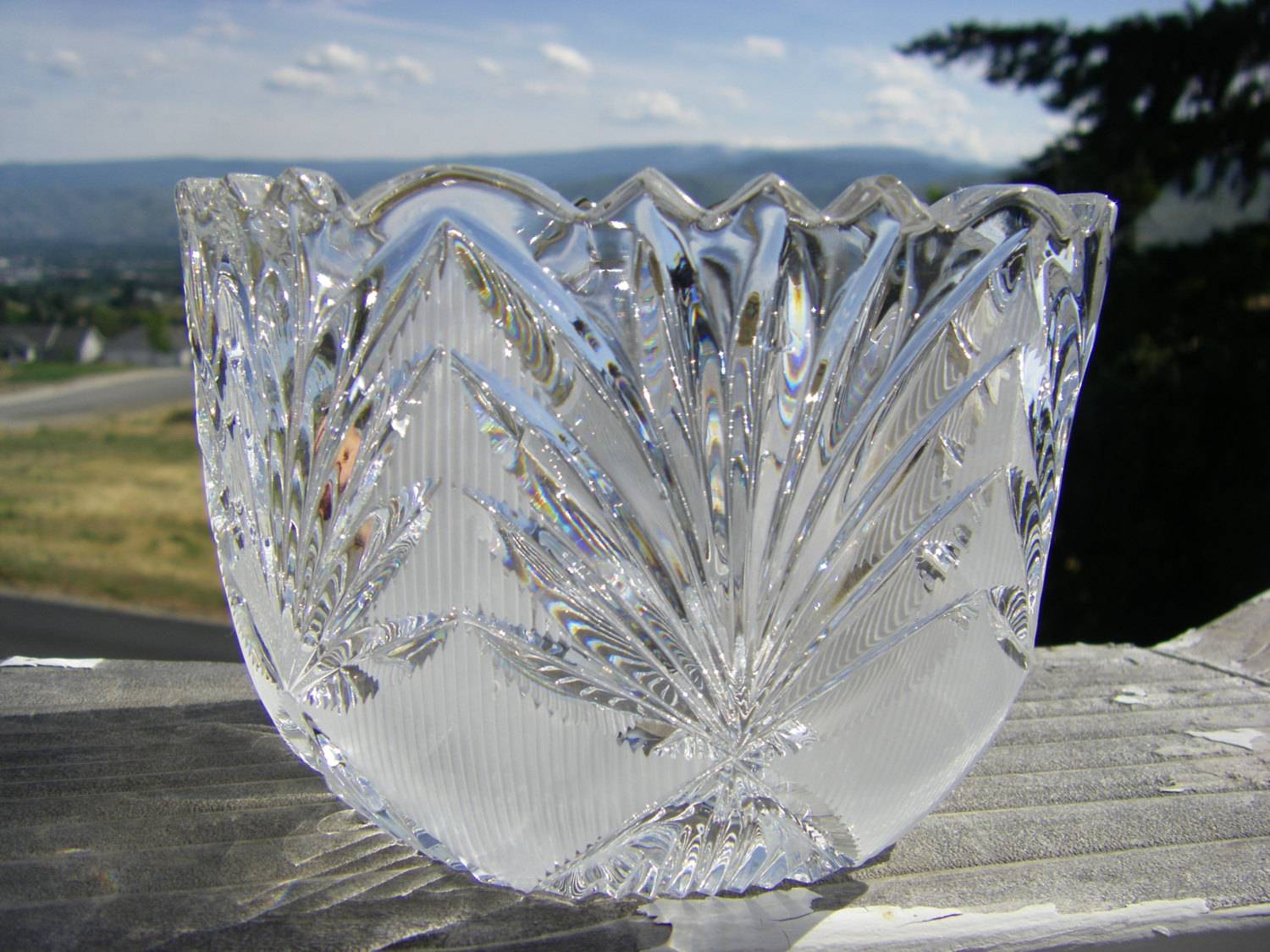 Comment nettoyer le cristal du jaunissement et de la plaque blanche pour un éclat