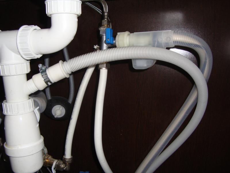 Comment connecter un lave-vaisselle de bureau