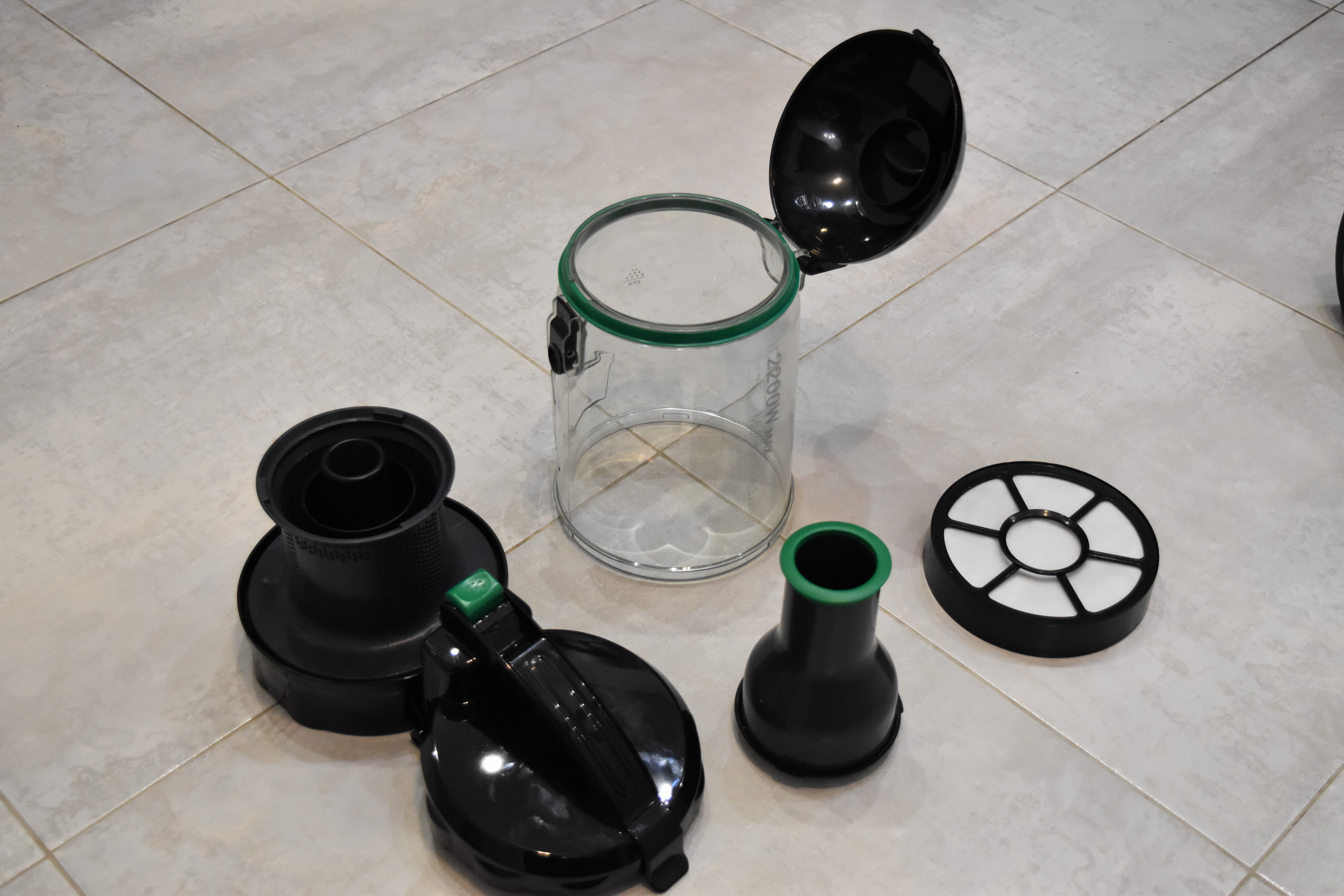 Aspirateurs Puppyoo - caractéristiques du modèle p9 et d'un puissant aspirateur sans fil a9, examen de l'aspirateur robot wp650, avis des propriétaires