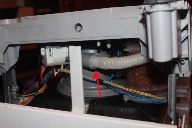 Le lave-vaisselle ne s'allume pas: causes et réparations