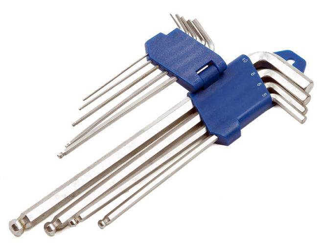 Comment démonter un système divisé de vos propres mains: caractéristiques et procédure d'exécution des travaux