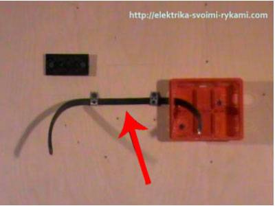 Prise avec interrupteur dans un boîtier : comment connecter une prise avec un interrupteur