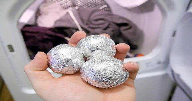 Pourquoi les balles en aluminium n'aident pas avec la lessive