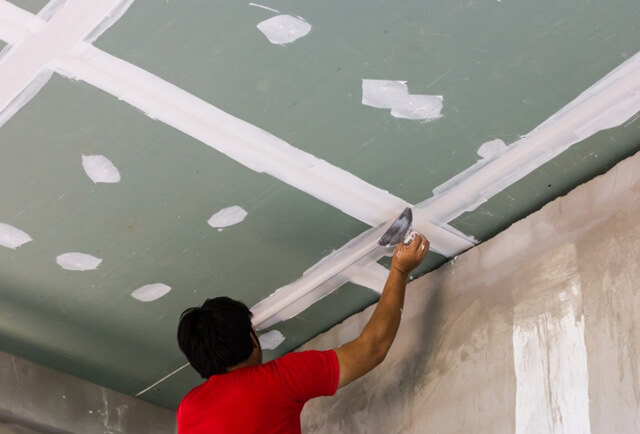 Plafond suspendu comment faire: instructions de travail + calcul des matériaux nécessaires