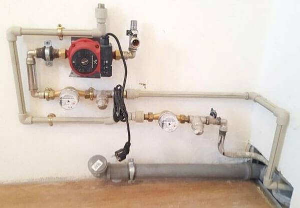 Pompe pour augmenter la pression de l'eau : une solution au problème de la basse pression