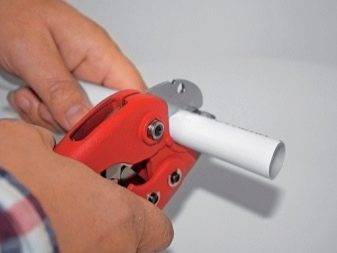 Tuyaux et raccords en polypropylène : types de produits en PP pour l'assemblage des canalisations et les méthodes de raccordement