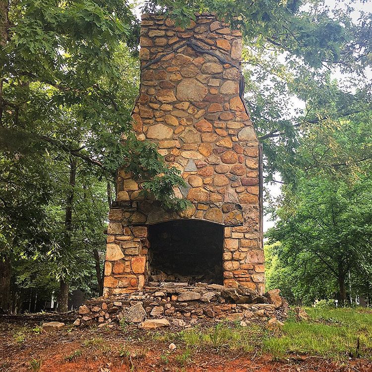 Comment nettoyer la cheminée de la suie