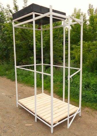 Comment faire une douche d'été de vos propres mains: schémas de conceptions courantes