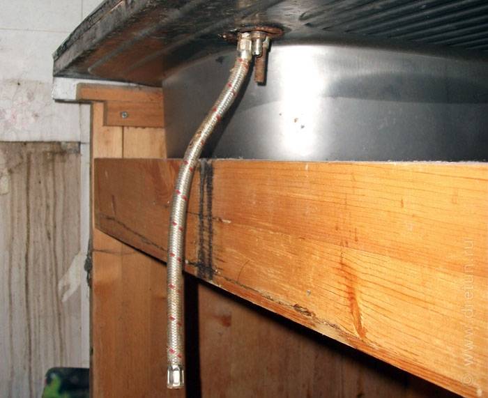 Connexion matérielle pour un mélangeur: appareil, avantages et inconvénients + caractéristiques d'installation