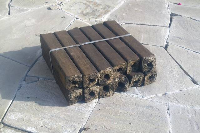 Briquettes combustibles : meilleur bois de chauffage ou pas