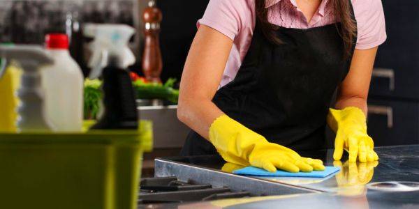 4 astuces pour se débarrasser rapidement d'une odeur désagréable dans l'appartement