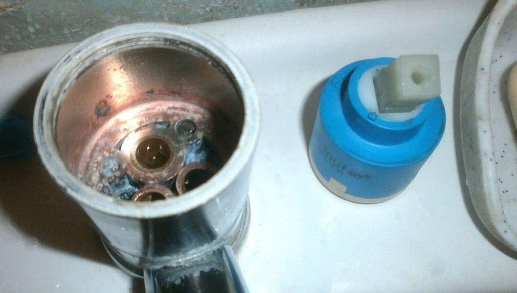 Comment remplacer vous-même la cartouche des robinets