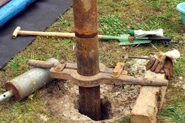 Forage manuel de puits d'eau : comment forer une prise d'eau manuellement