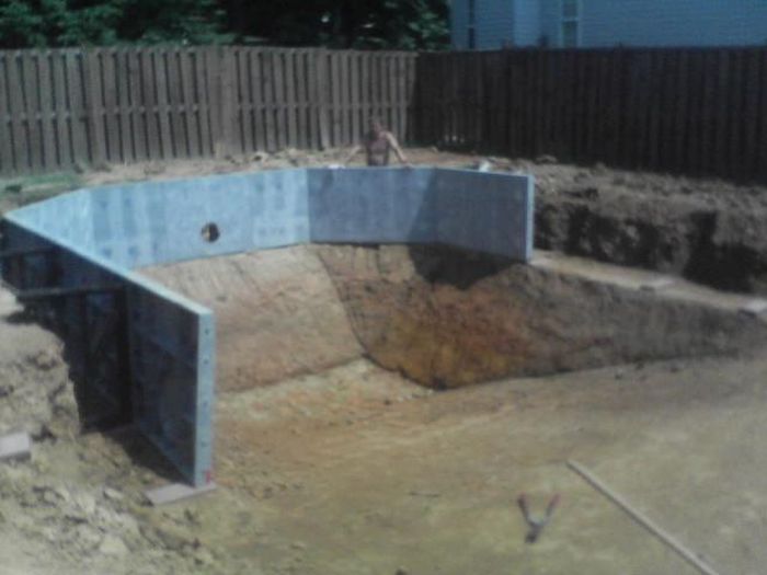 Piscine à faire soi-même à la campagne (75 photos): comment construire - instructions pas à pas pour fabriquer une piscine intérieure, auto-construction