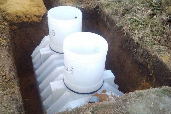 Installation à faire soi-même d'une fosse septique: schéma et instructions d'installation