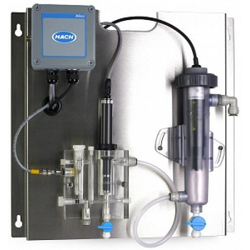 Filtres à pichet et à flux: purifient-ils l'eau du mercure, du plomb et du chlore //