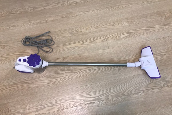 Présentation de l'aspirateur PUPPYOO WP526-C : un bébé travailleur venu de Chine