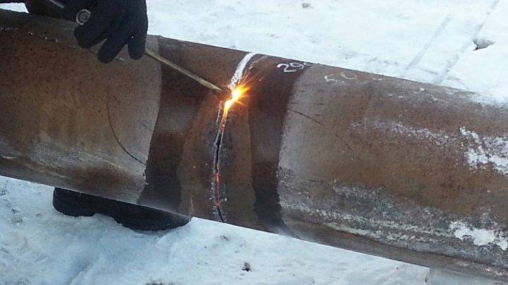 Couper des tuyaux en biais : avantages et inconvénients des différentes méthodes + exemple de travail