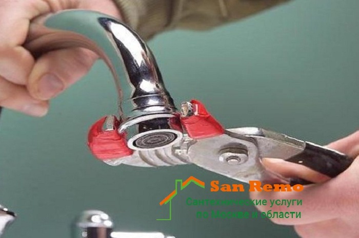 Que faire en cas de fuite d'eau froide d'un mitigeur monocommande